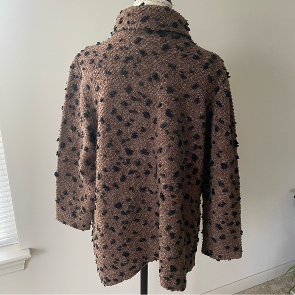 Tib Design Turtleneck Sweater - Picture 3 of 7